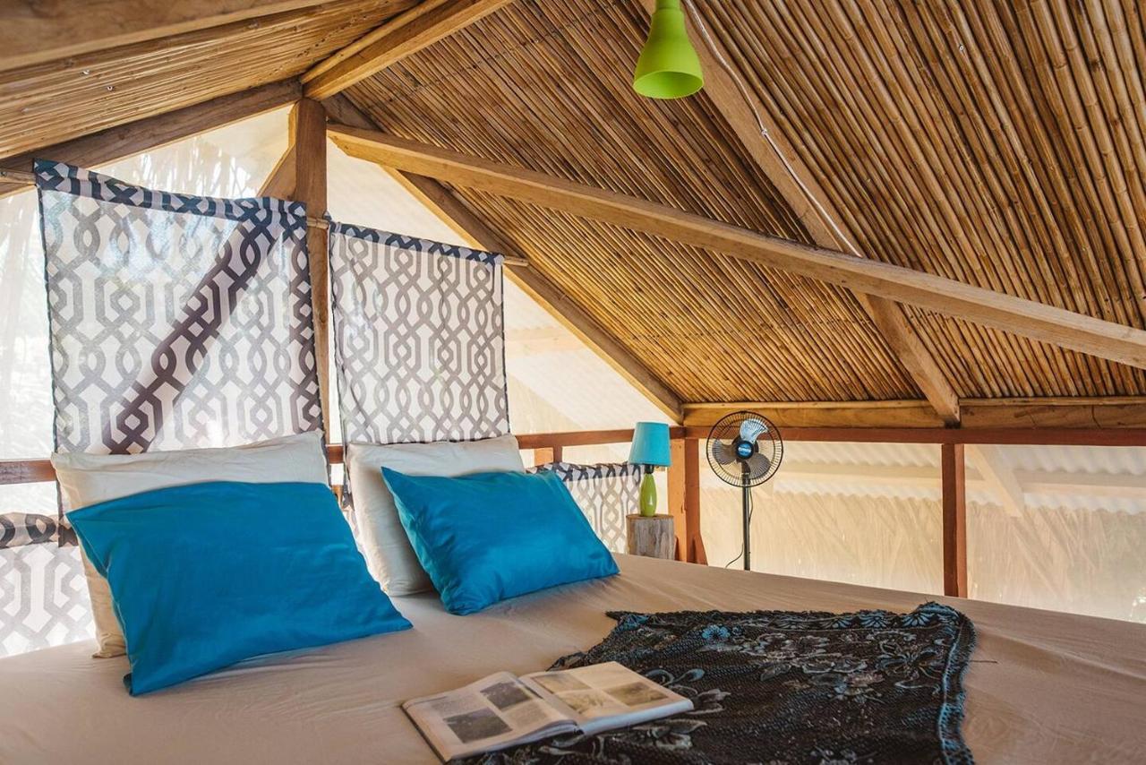 Cocovivo Hotel Bocas Town Exterior foto